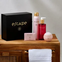 CASA ESCAPE JAPANESE CEREMONY Mousse De Douche En Flacon Rouge* Soin Corporel